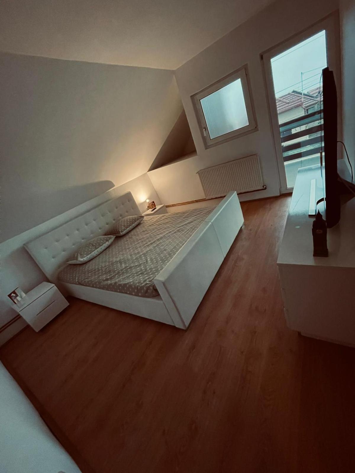Casa Verde Foeni Kültér fotó